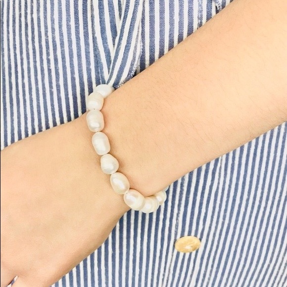 Large pearl bracelet with 14K gold-filled chain - Picture 3 of 3